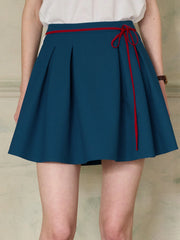 Hadlee Cute Contrasting Lace-up Pleated A-Line Skirt