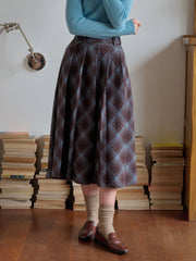 Jaylani Plaid Midi Skirt
