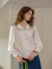 Maren Peter Pan Collar Floral Embroidery Blouse