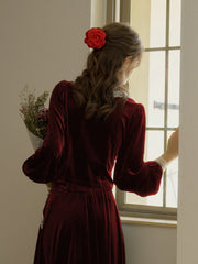 Megan V-neck Contrast Lace Lapel Cuffs Splicing Velvet Blouse - Red