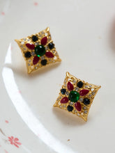 Macaron Vintage Red Green Earrings