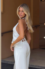 Way She Walks Top Pearl