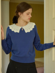 Winnie Round Neck Blue Sweater