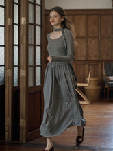 Eloisa Round Neck Rose Bow Top