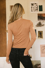 Ariana Twist Front Top in Camel