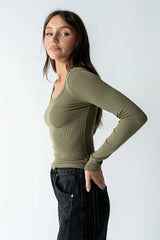 Audrey Ribbed Top in Olive