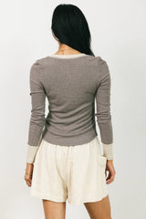 Elise Ribbed Top in Brown