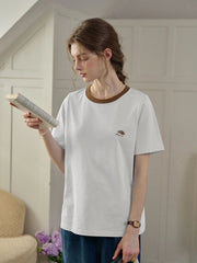 Reya Simple Round Neck Contrasting Embroidery Cotton Top - White
