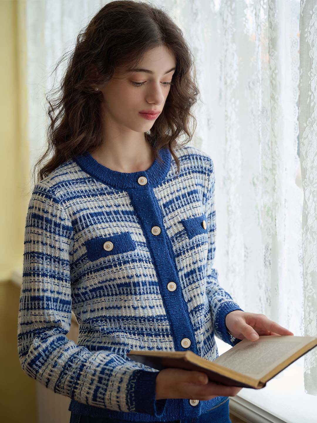 Oakley Crew Neck Contrast Sweater Cardigan