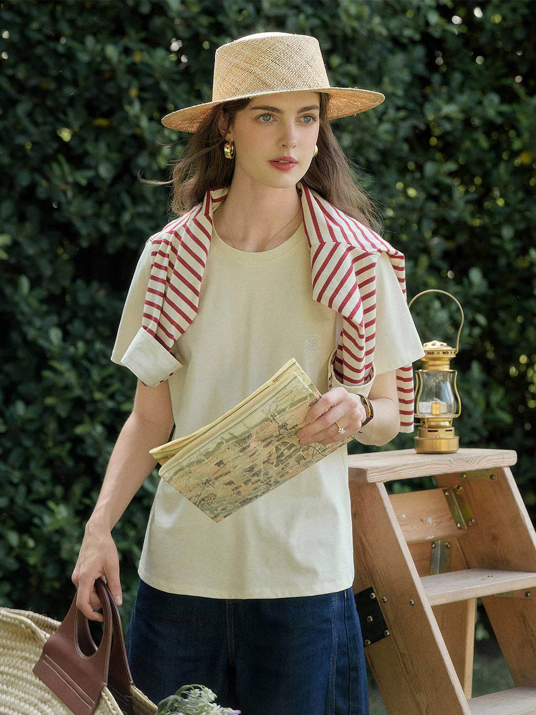 Elise Classic Crew Neck Logo Embroidered Cotton T-shirt