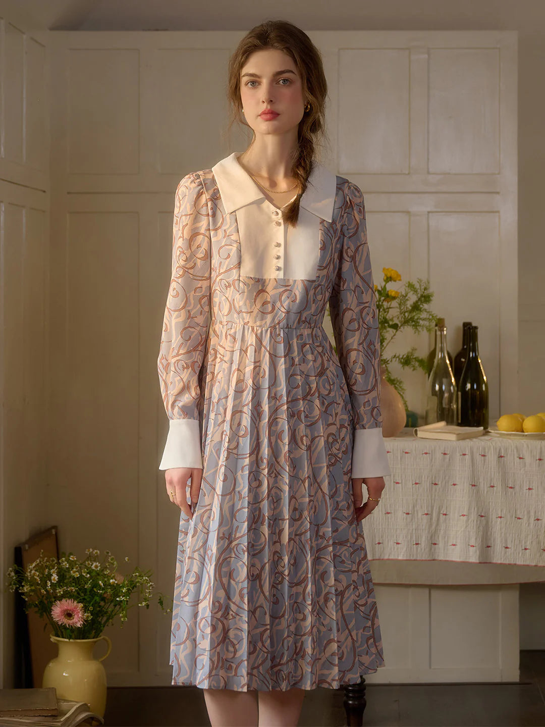 Paula V-Neck Floral Dress