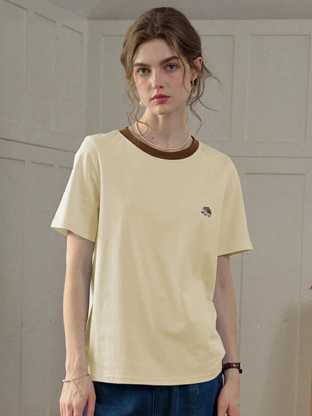 Reya Simple Round Neck Contrasting Embroidery Cotton Top - Yellow