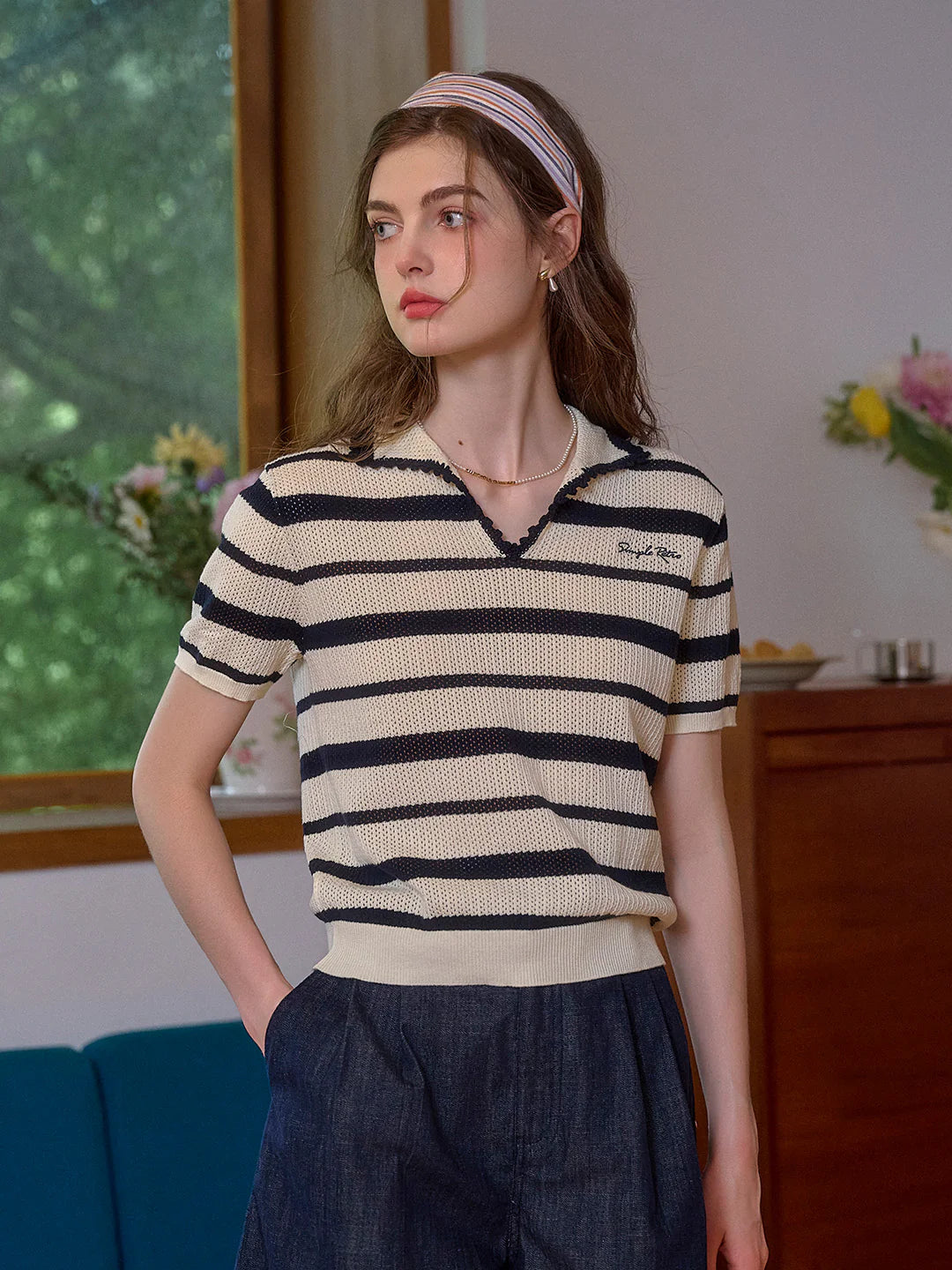 Eva V-Neck SR Logo Stripe 100% Cotton Top