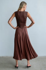 Charles Maxi Dress in Red-Brown
