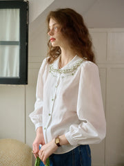 Maren Peter Pan Collar Floral Embroidery Blouse