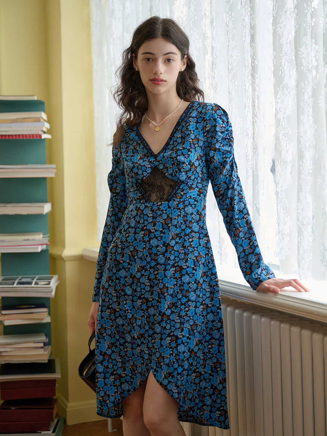 Kenna V-neck Hollow Lace Paneling Irregular Hem Dress