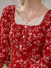 Kairi Square Collar Lace Floral Blouse