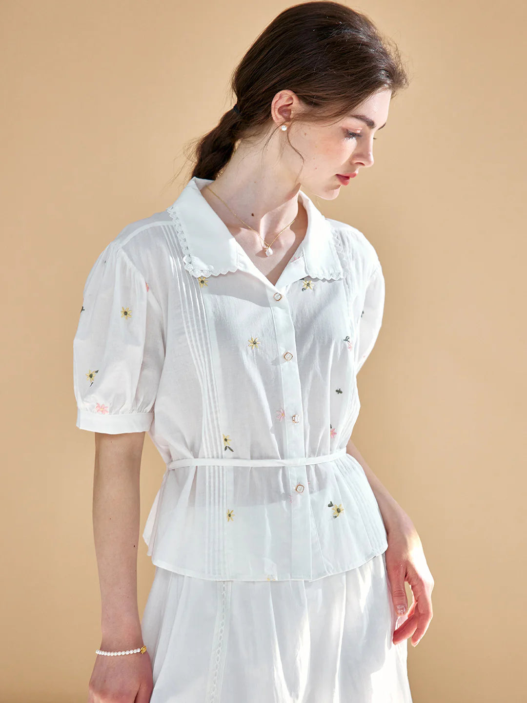 Savanna Simple Little Daisy Embroidered White Blouse
