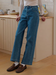 Alexis Straight Lyocell Cotton Jeans