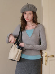 Zaniyah V-Neck Knit Top