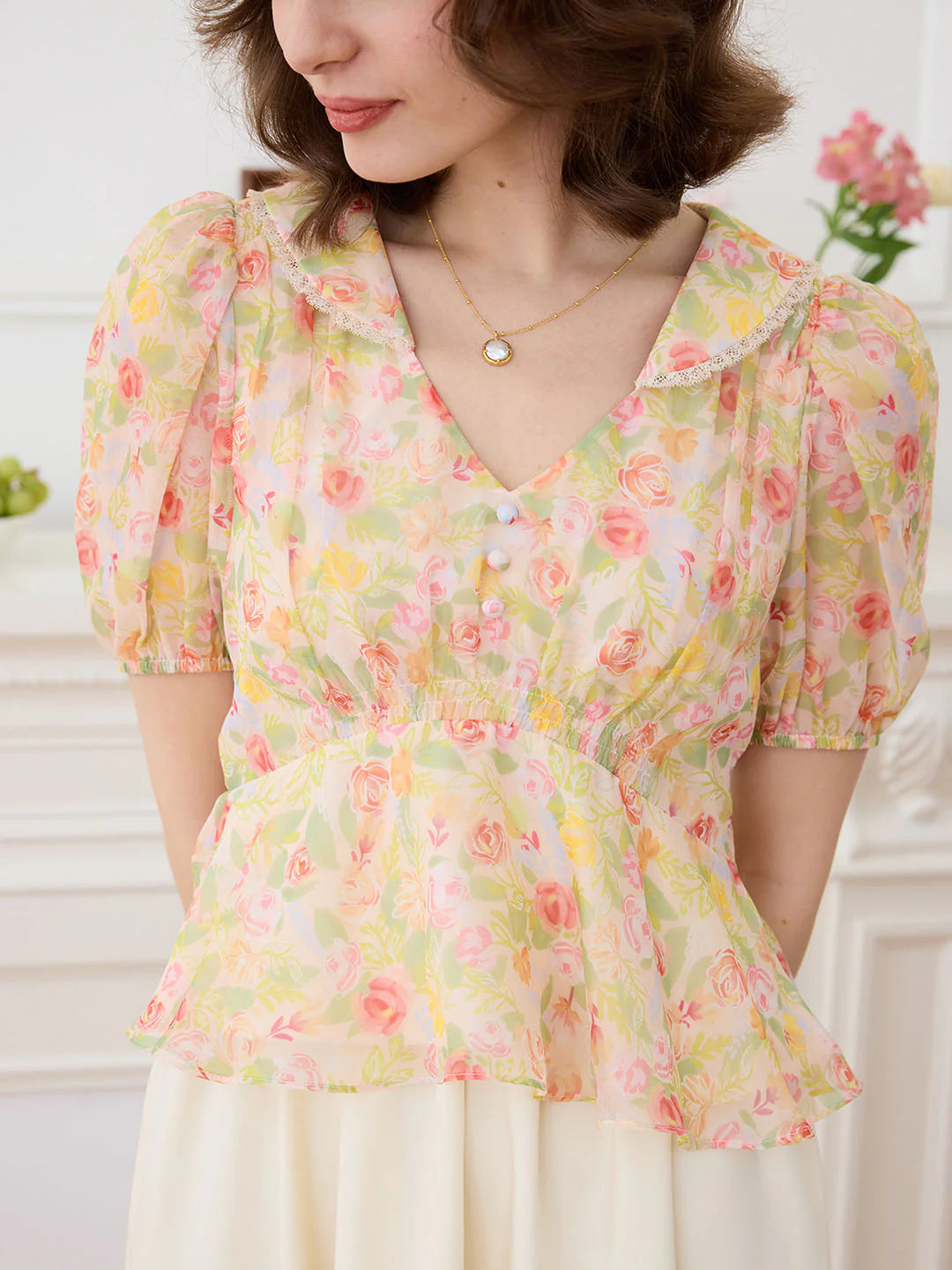 Aliza Chiffon V-neck Puff Sleeve Blouse