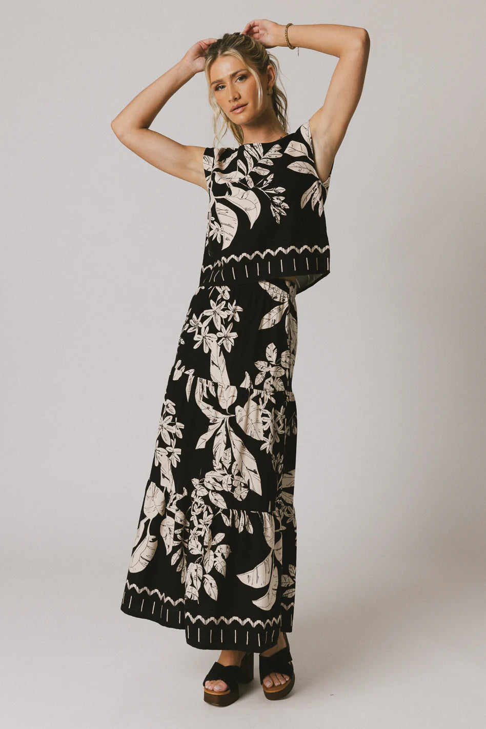 Tikki Abstract Top