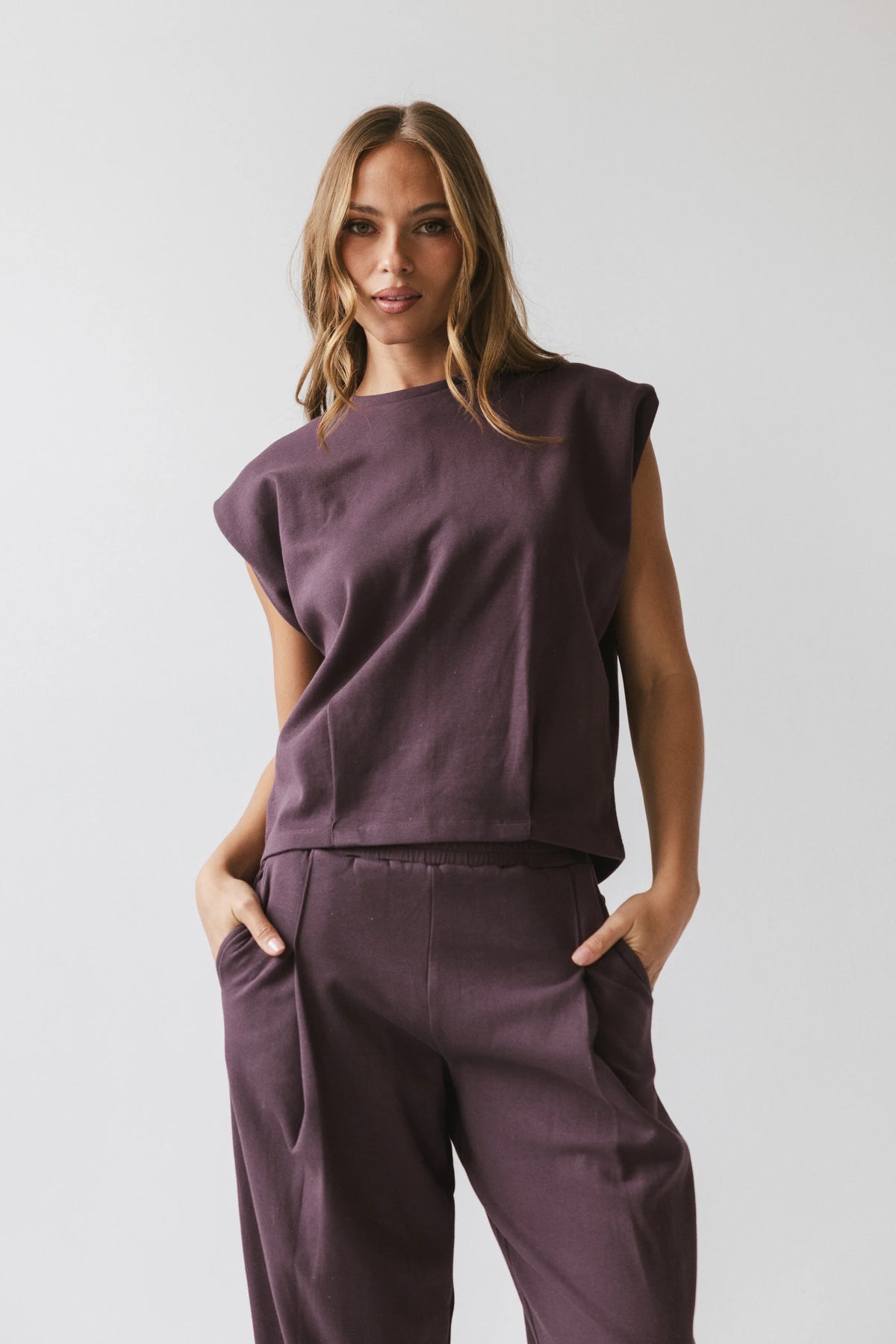 Benji Muscle Tee in Plum